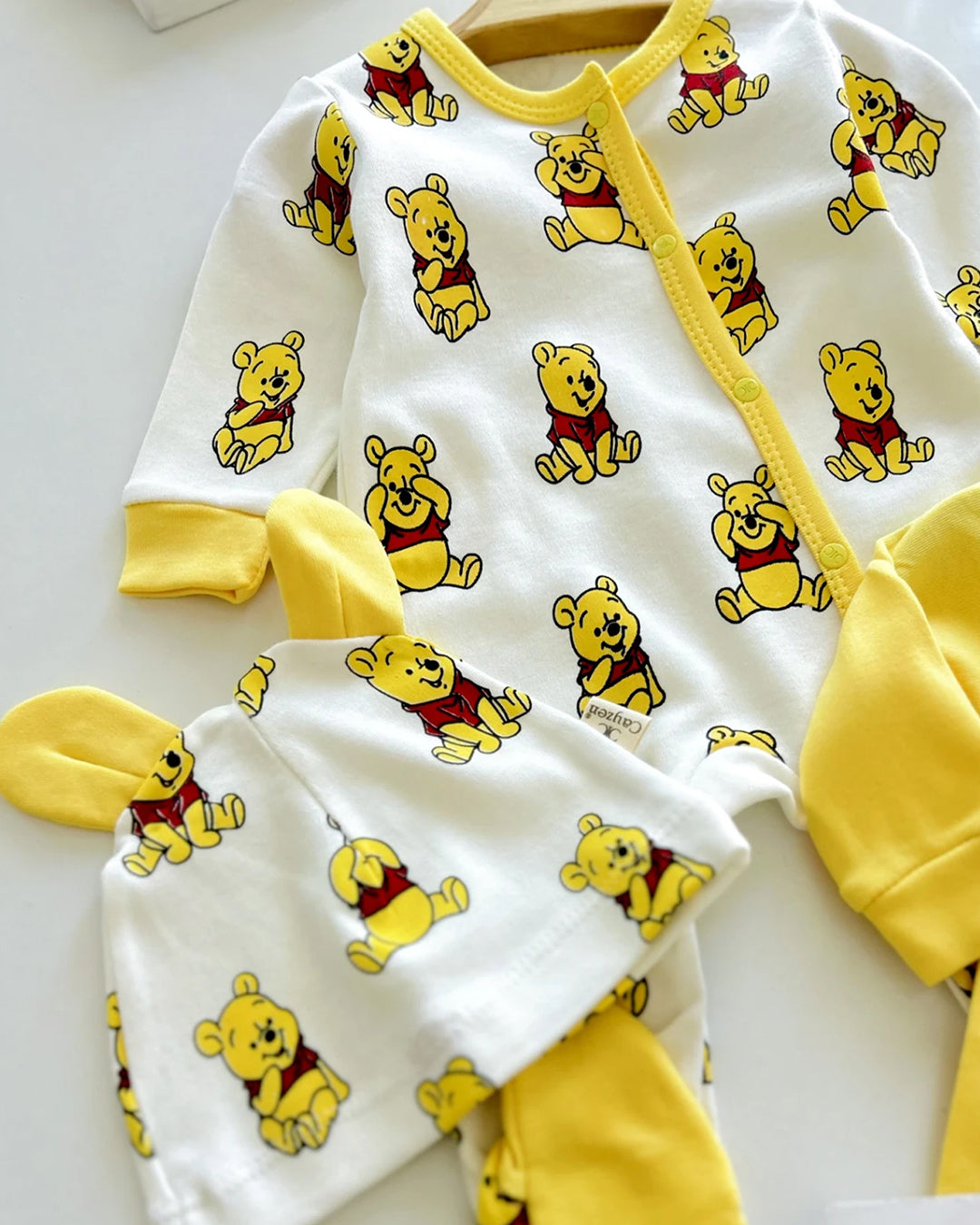 مجموعة  ويني الدبدوب للأطفال 4 قطع جميلة