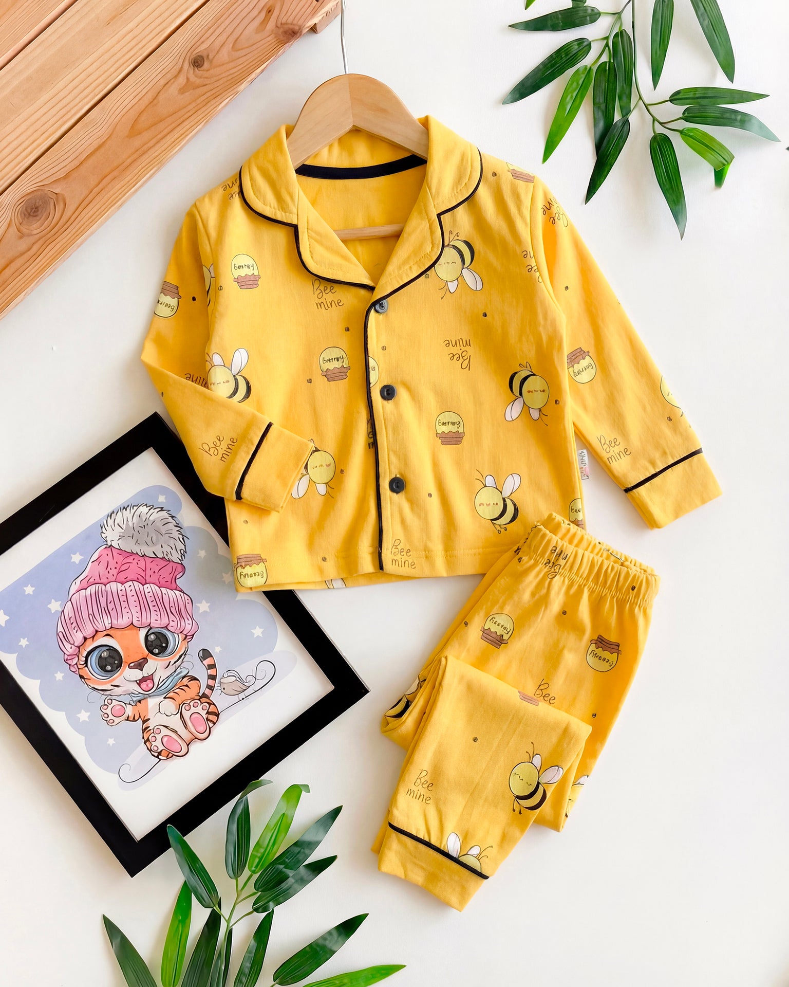 بيجامة كيوت للبنات و الأولاد مزينة من 2 قطع