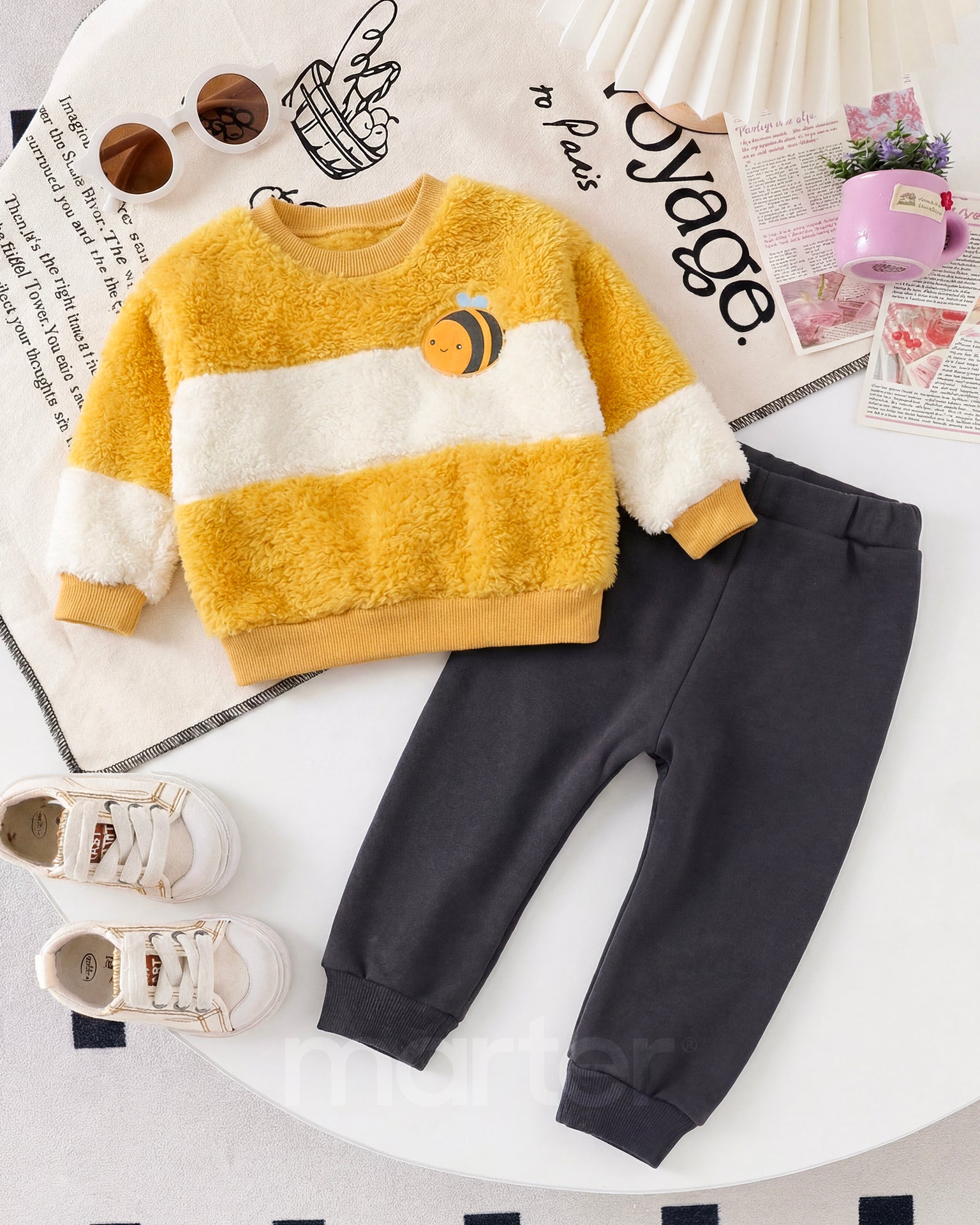 طقم كيوت للبنات و الأولاد من 2 قطع