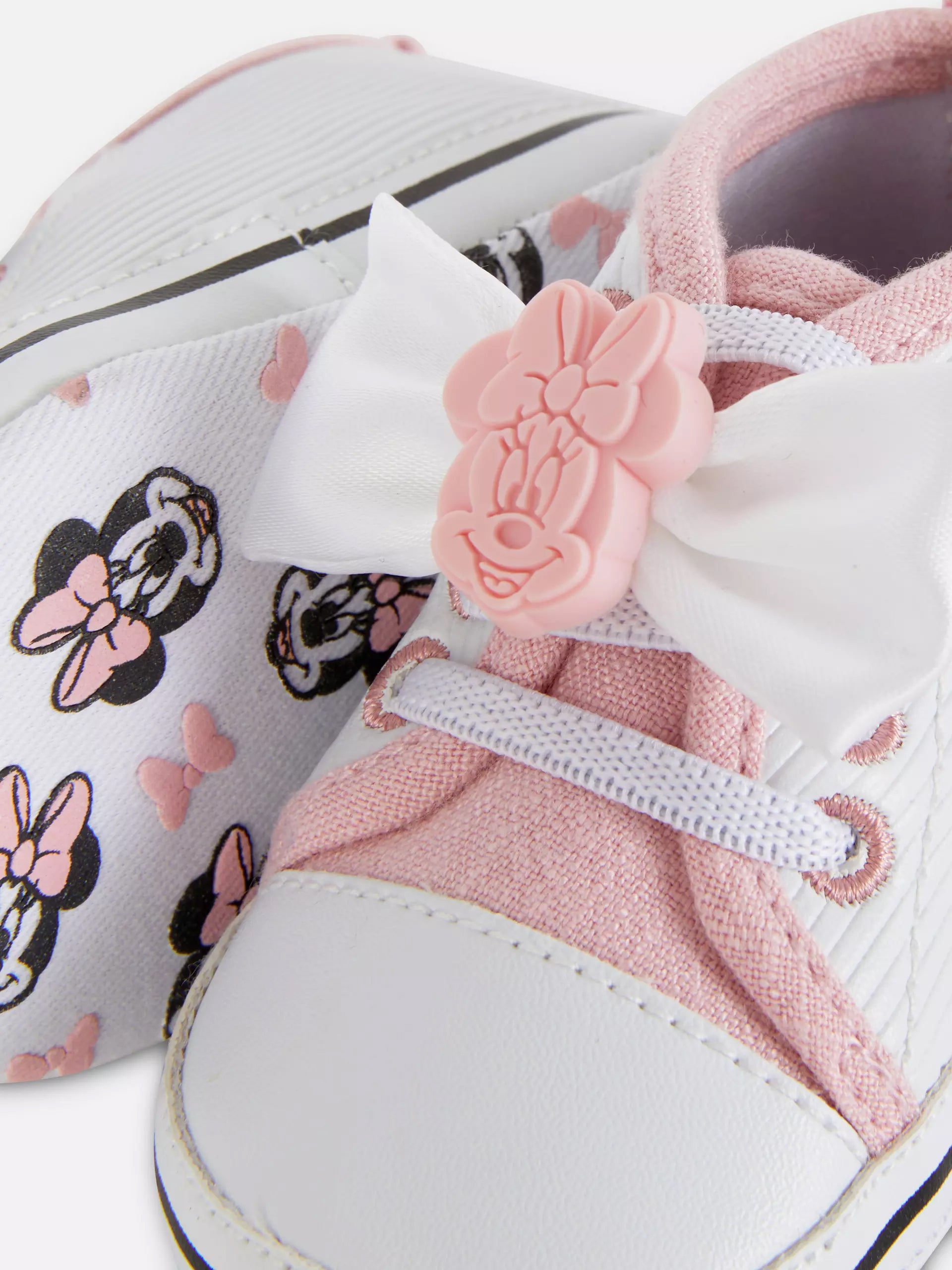 حذاء ميني ماوس و دايزي من ديزني