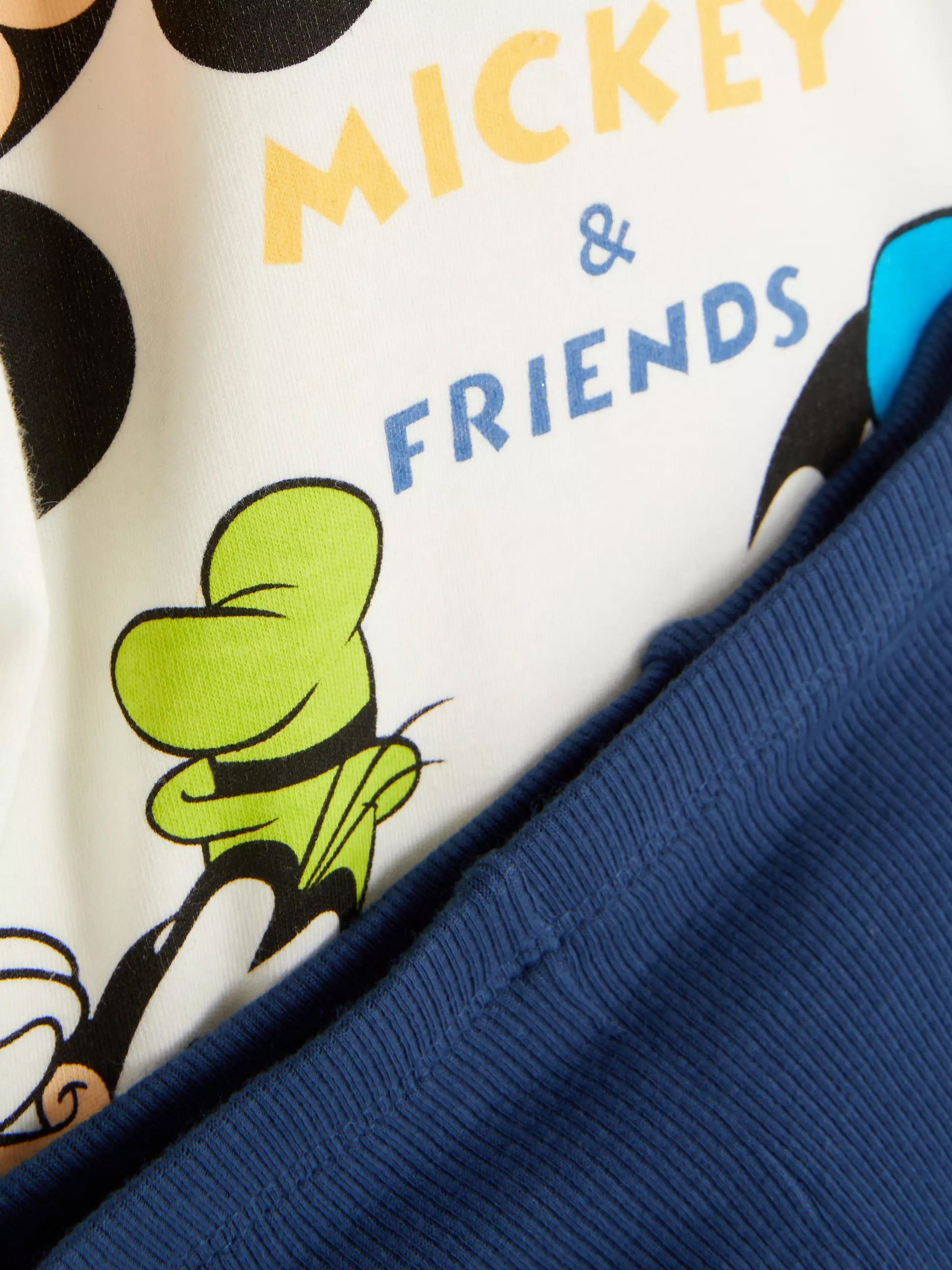 طقم ميكي ماوس صيفي رائع للأولاد بتصميم كيوت من 2 قطع