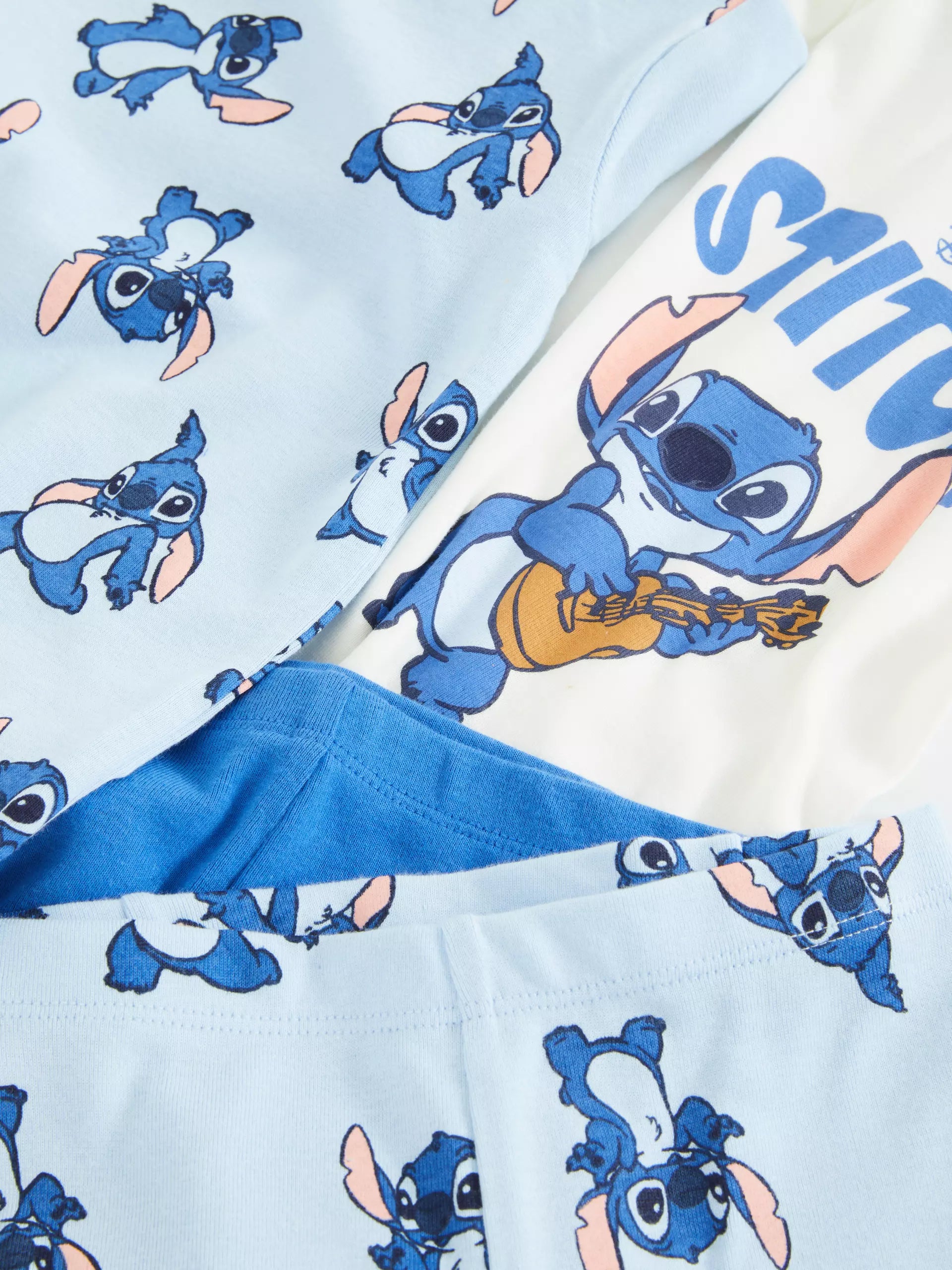 بيجامة ستيتش مريحة و ناعمة