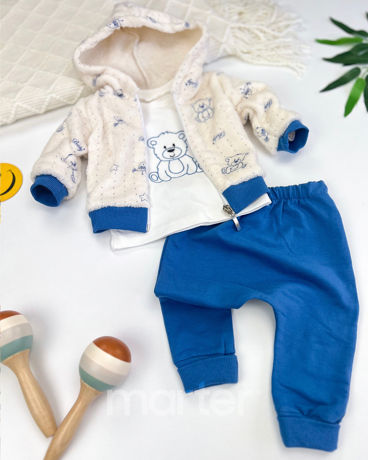 طقم شتوي جميل للأولاد من 3 قطع