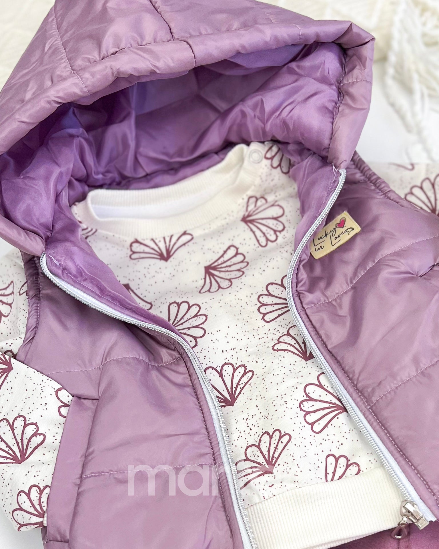 طقم شتوي جميل للبنات من 3 قطع