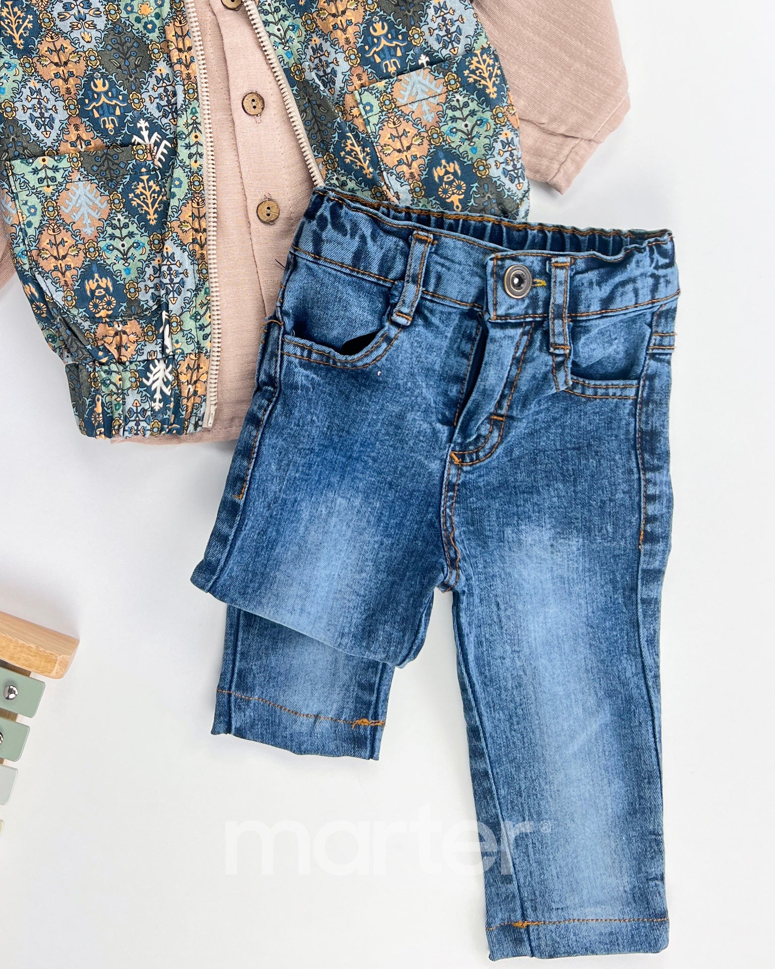 طقم فخم للأولاد من 3 قطع فاخرة