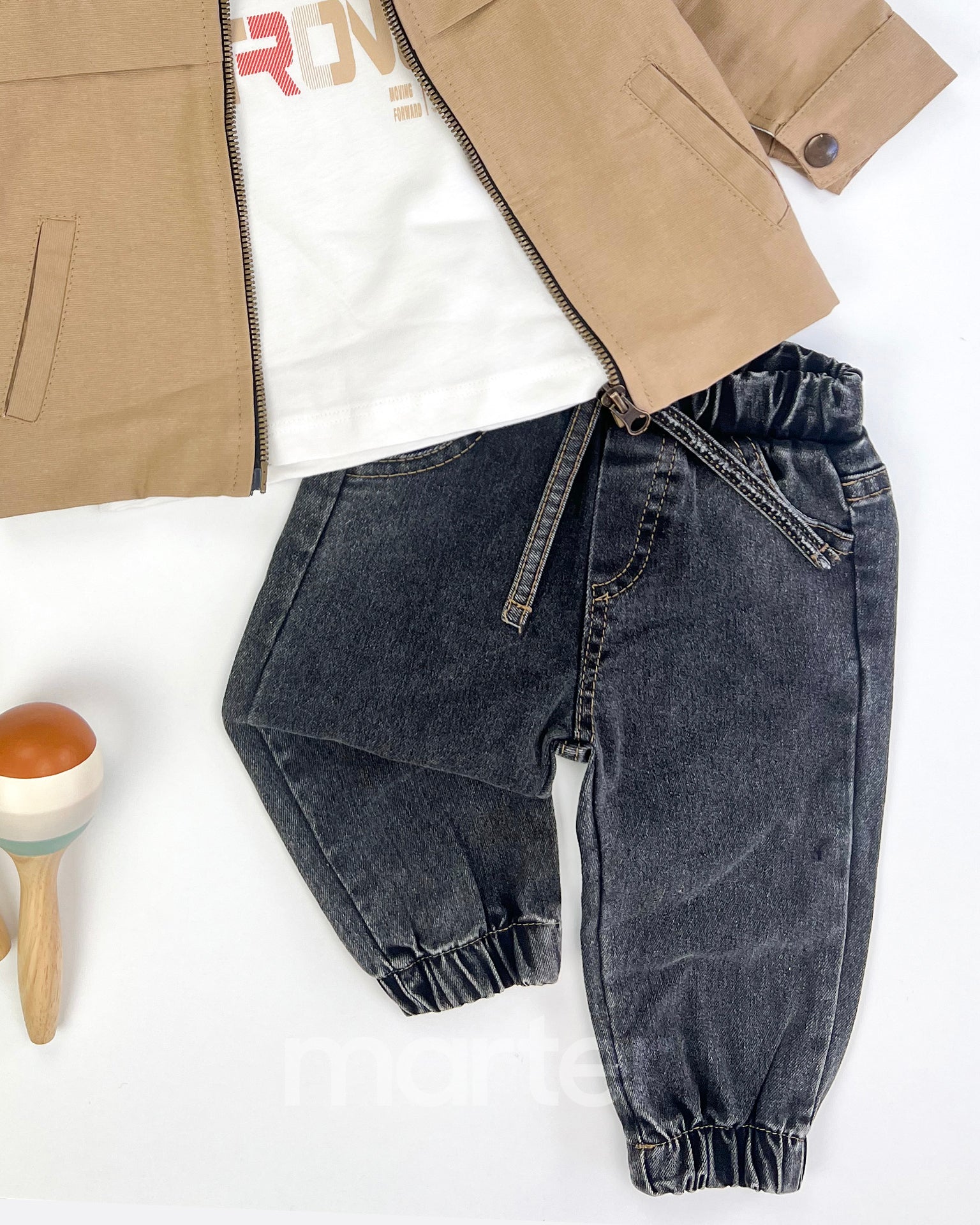 طقم كاجوال أنيق للأولاد من 3 قطع