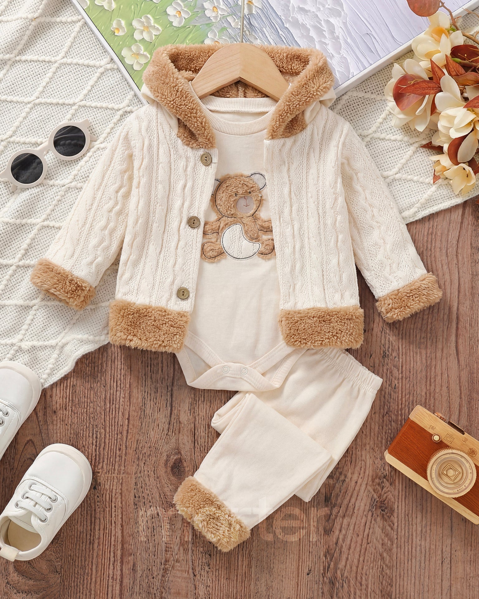 طقم شتوي كيوت للأولاد من 3 قطع