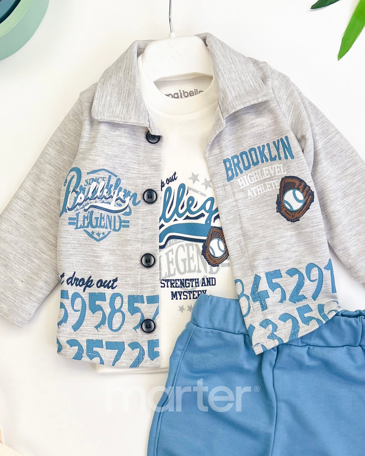 طقم أنيق للأولاد من 3 قطع جميلة