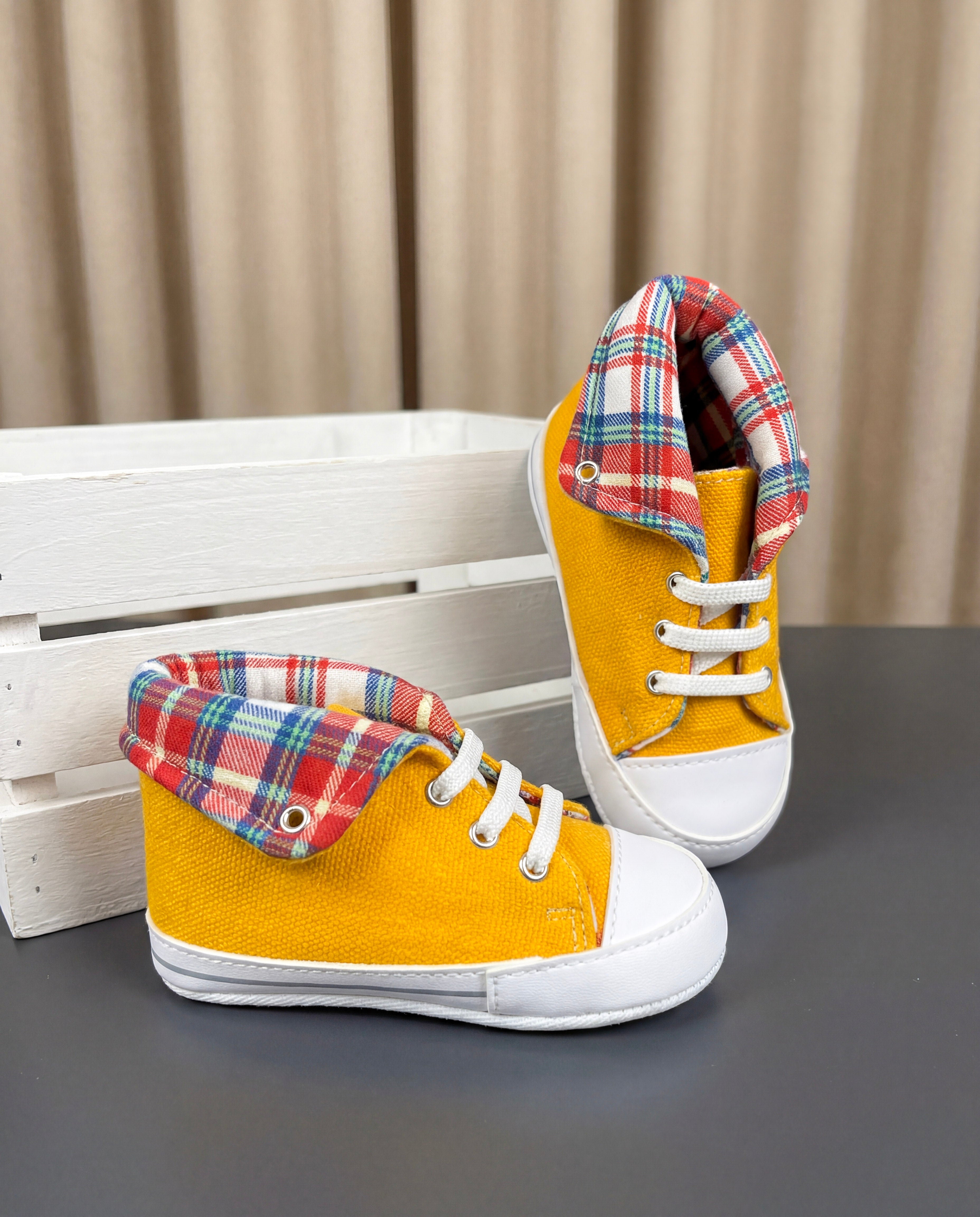 حذاء أطفال كيوت وناعم بخامة مريحة