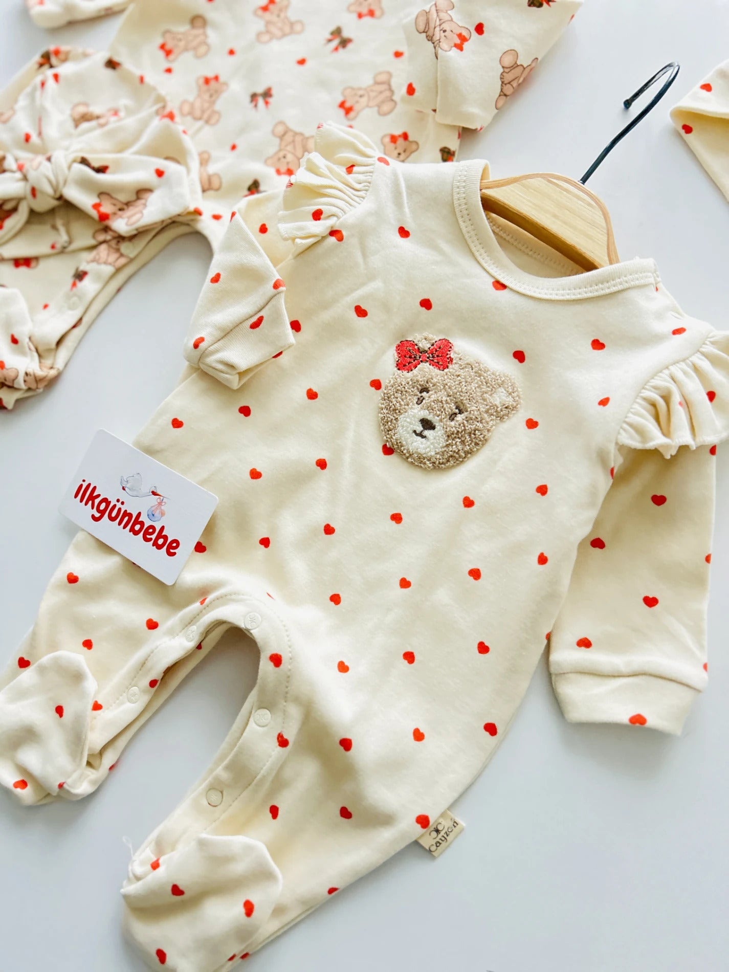 مجموعة جميلة للبونتة من 4 قطع