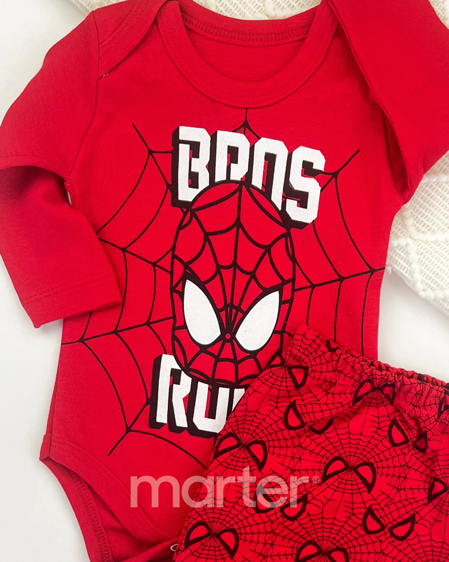 بيجامة سبايدرمان الرائعة للأولاد