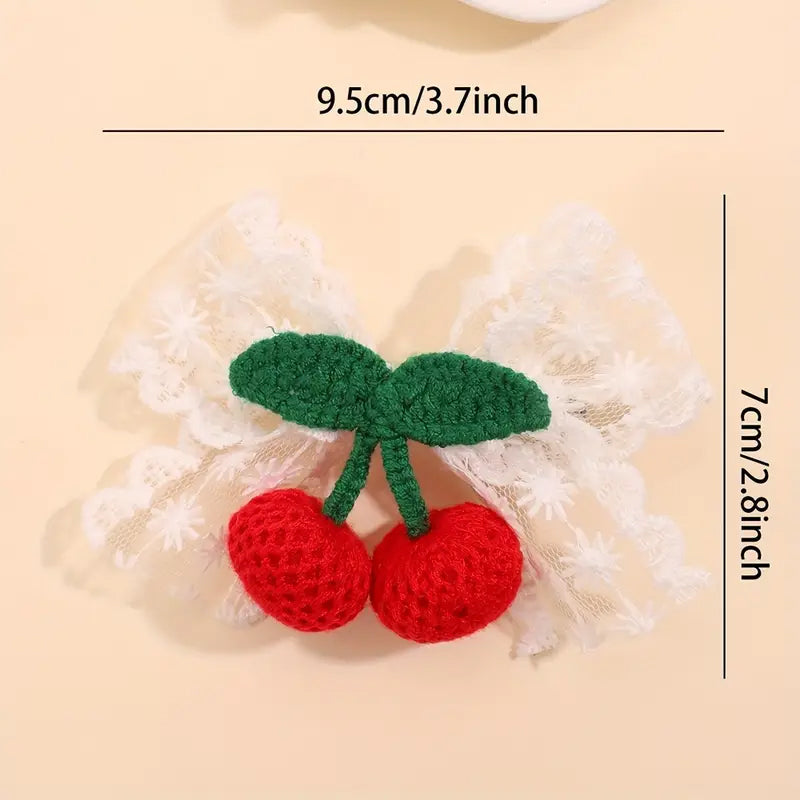 طقم من دبوسين أنيقين للشعر على شكل كرز للفتيات